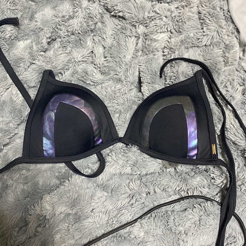 Victoria secret PINK swim triangle top. Size med